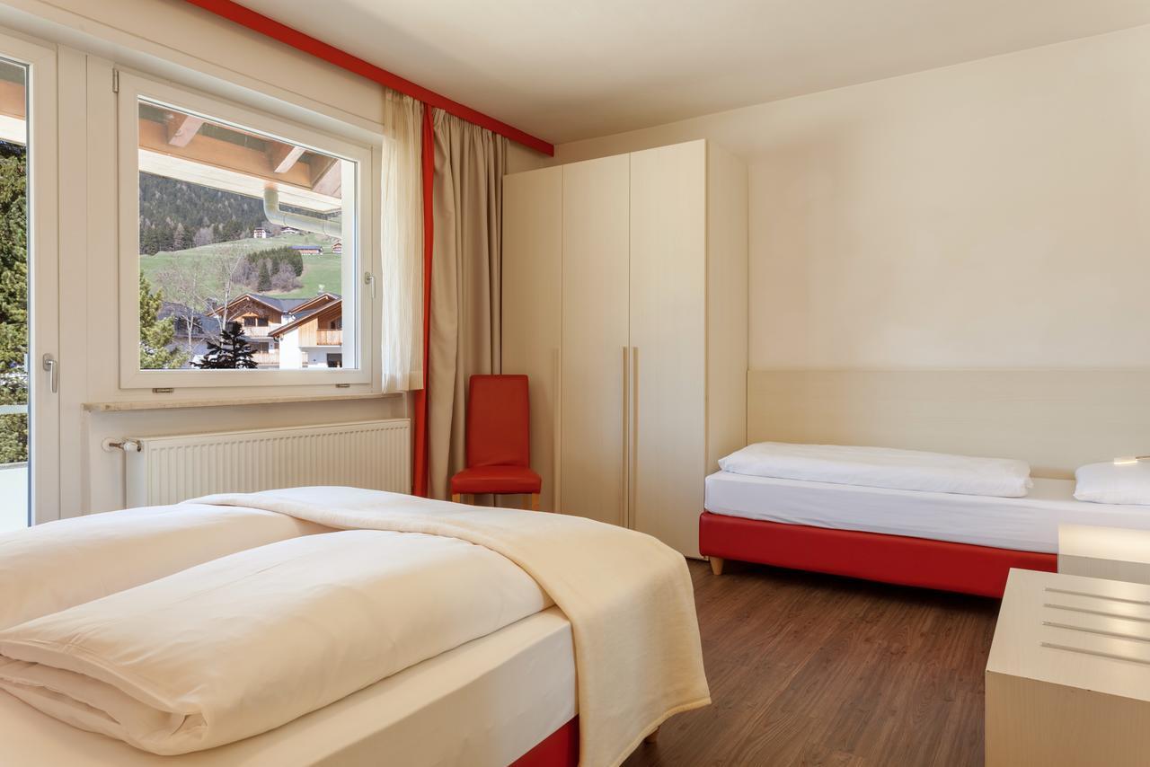 Hotel Baranci San Candido Kültér fotó